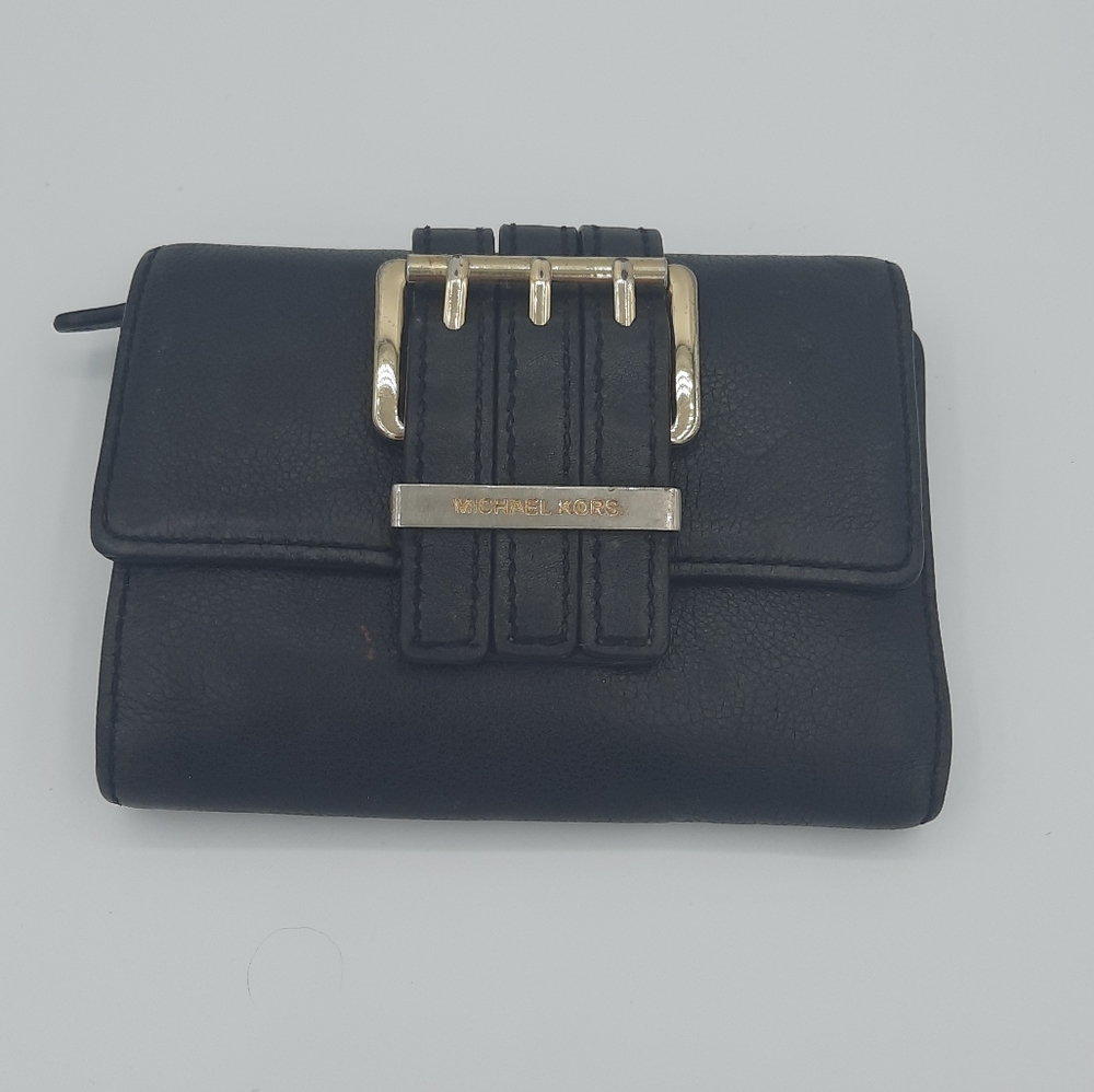 Michael Kors small wallet with zipper coin pocket